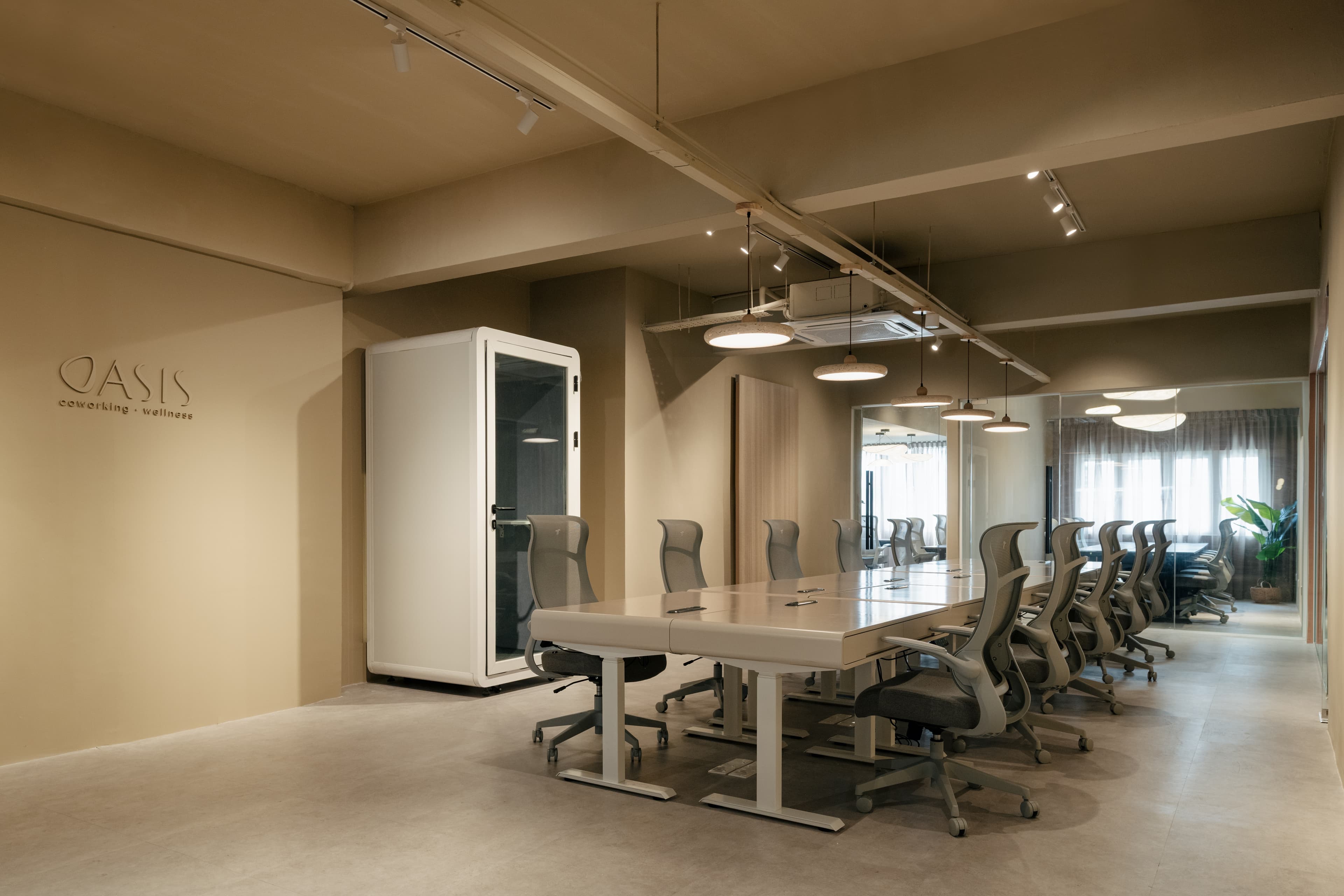 Fixed desks